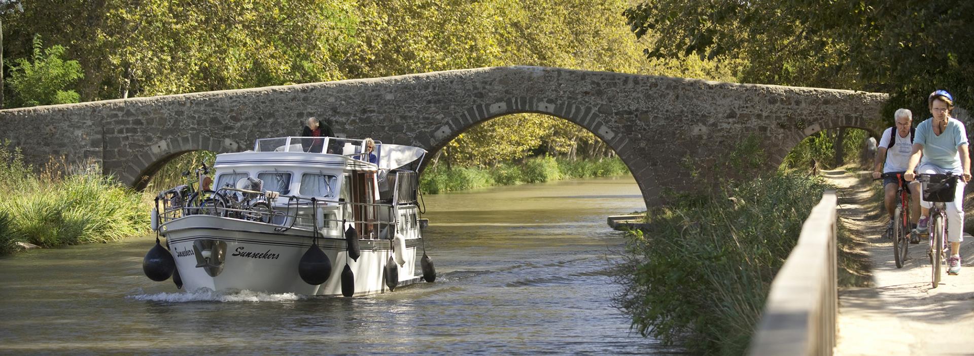 Balades en bateau sur le canal du Midi