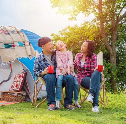 Kampeerplaatsen voor tenten op camping les Amandiers in Hérault, Castelnau de Guers