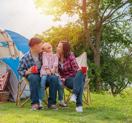 Emplacement pour tente du camping familial les Amandiers dans l’Hérault