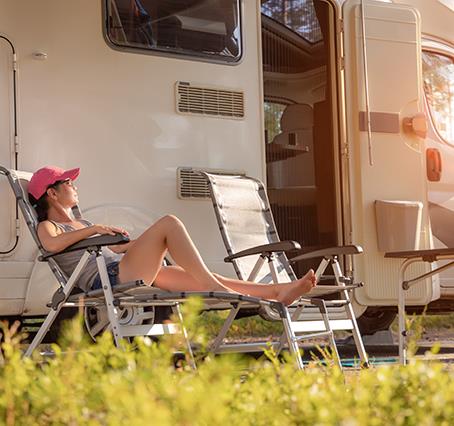 Parcela para autocaravana en el Camping les Amandiers en Castelnau de Guers