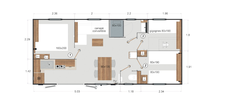 Terrasse couverte avec salon de jardin et transats du mobil-home Syrah, en location au camping les Amandiers dans l’Hérault